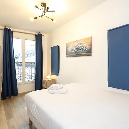 Nets - Voltaire Apartment *