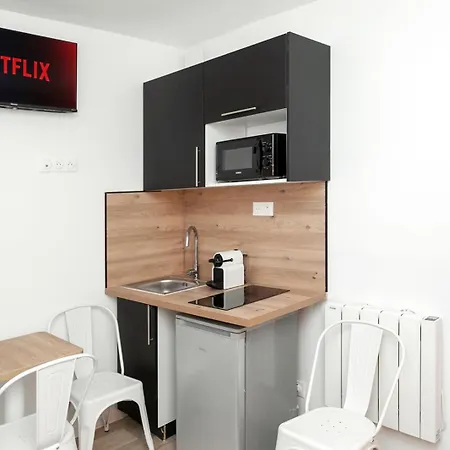 아파트 Nets - Voltaire